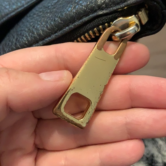 Marc Jacobs black side bag - Picture 4 of 5